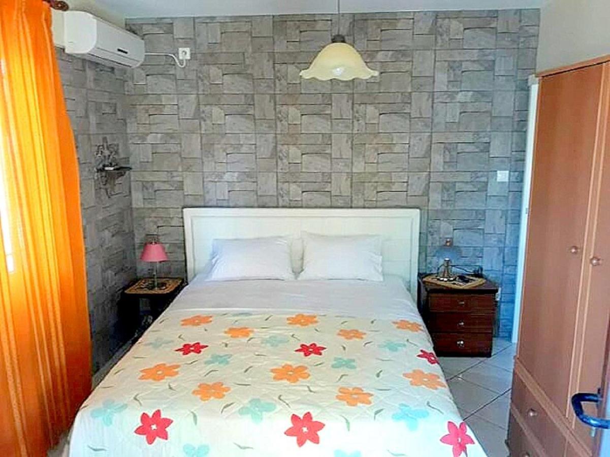 Korona Apartments Vathí Kültér fotó