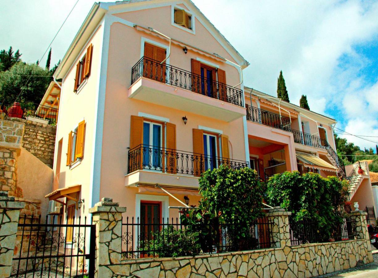 Korona Apartments Vathí Kültér fotó