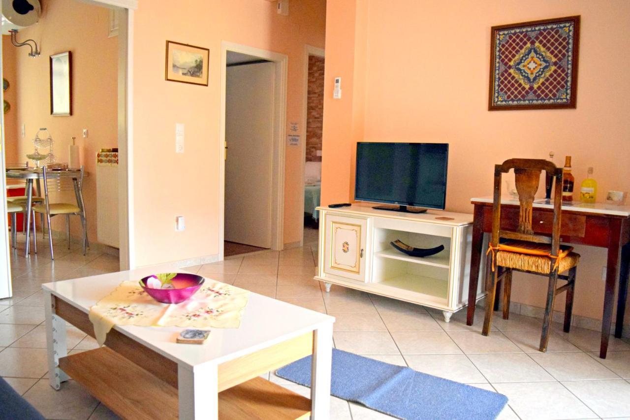 Korona Apartments Vathí Kültér fotó