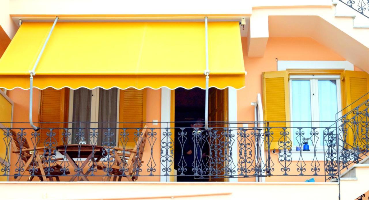 Korona Apartments Vathí Kültér fotó