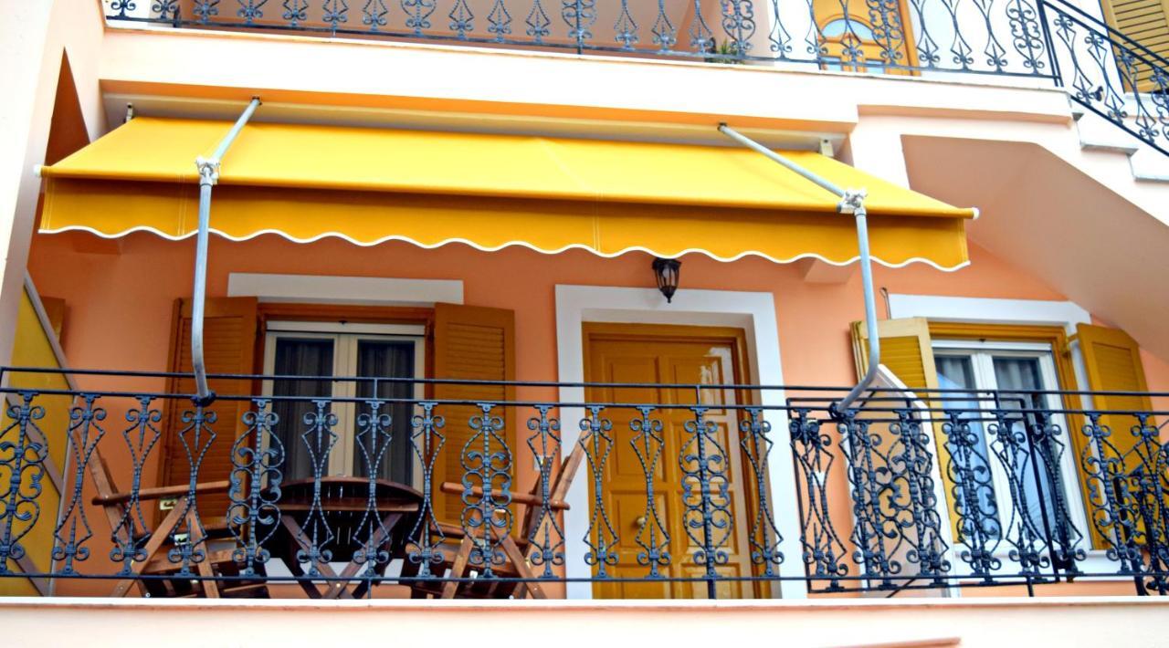 Korona Apartments Vathí Kültér fotó